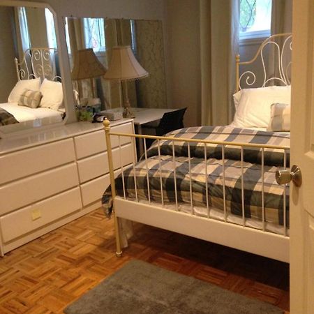 Montreal Accommodation Near Downtown Экстерьер фото