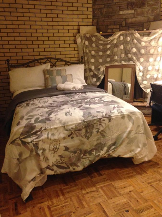 Montreal Accommodation Near Downtown Экстерьер фото