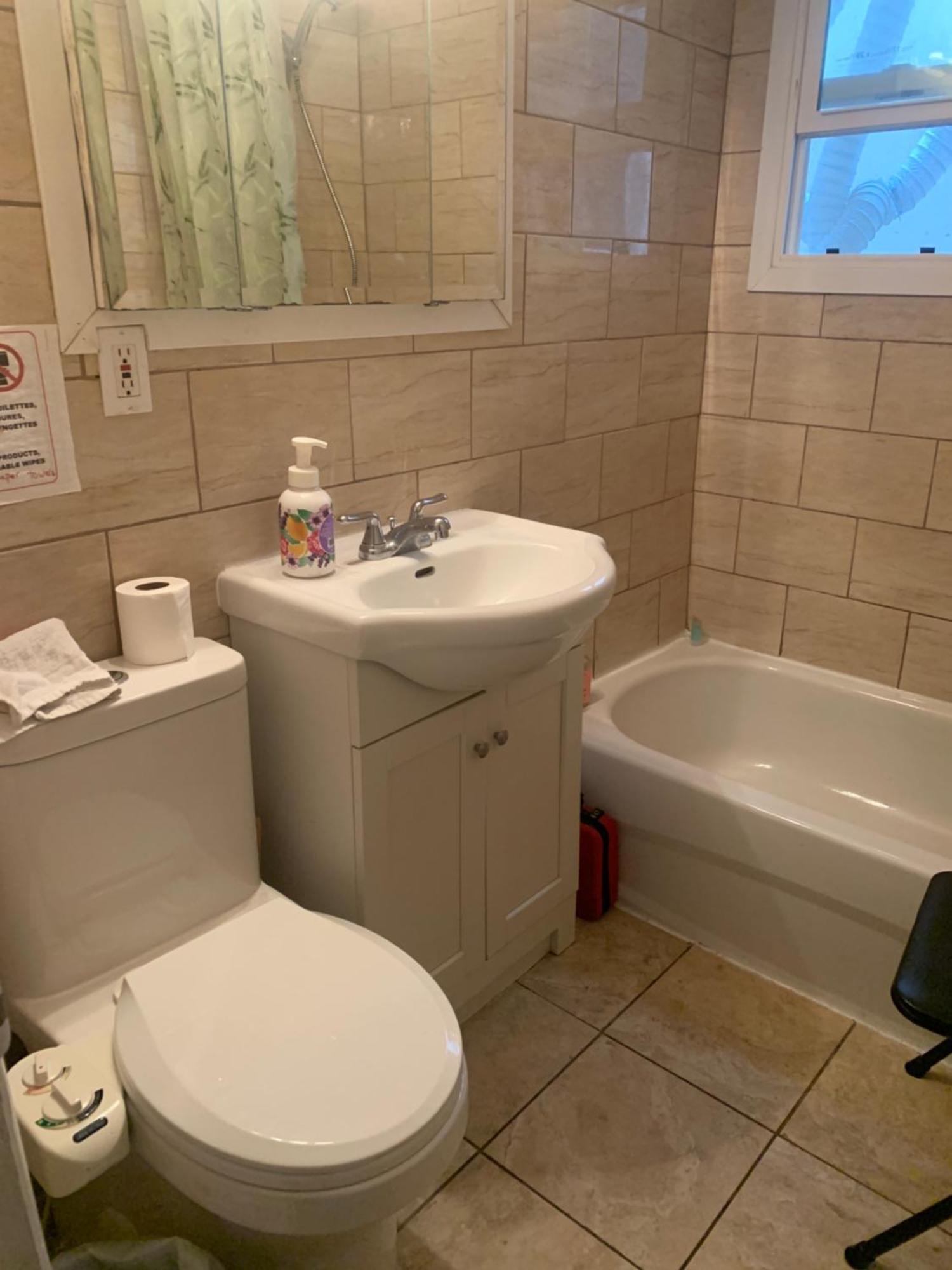 Montreal Accommodation Near Downtown Экстерьер фото